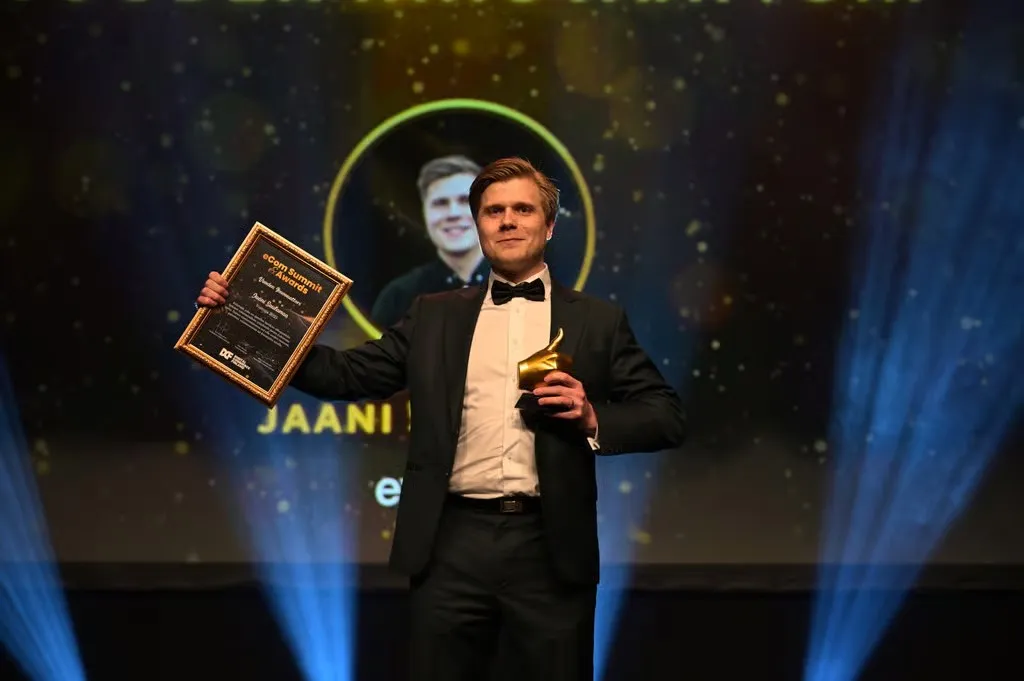Expanly Wins 'Innovator of the Year' at eCom Summit & Awards 2025
